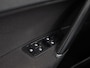 Volkswagen Golf 1.0 TSI Sportline Automaat (APPLE CARPLAY, NAVIGATIE, CAMERA, CLIMATE, SPORTSTOELEN, GETINT GLAS, LM VELGEN, CRUISE, NIEUWSTAAT)