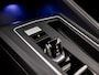 Volkswagen Golf 1.5 TSI Sport 150Pk Automaat (APPLE CARPLAY, GROOT NAVI, STUUR/STOELVERWARMING, SPORTSTOELEN, GETINT GLAS, SFEERVERLICHTING, KEYLESS, NIEUWSTAAT)