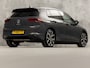 Volkswagen Golf 1.5 TSI Sport 150Pk Automaat (APPLE CARPLAY, GROOT NAVI, STUUR/STOELVERWARMING, SPORTSTOELEN, GETINT GLAS, SFEERVERLICHTING, KEYLESS, NIEUWSTAAT)