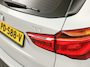 BMW X1 sDrive20i Sport 192Pk Automaat (NAVIGATIE, CLIMATE, TREKHAAK, SPORTSTOELEN, GETINT GLAS, PARKEERSENSOREN, NIEUWSTAAT)
