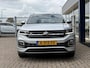 Volkswagen T-Cross 1.0 TSI Style Business R / R-Line / 22.000 KM! / Automaat / Adaptieve Cruise-Control / Digital-Cockpit / Apple-Carplay & Android-Auto / LED / DAB Radio-Bluetooth / Climate-Control / Camera / PDC V+A / 17'' LMV / ENZ.