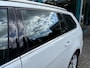 Volkswagen Golf 1.5 TSI R-Line Highline DSG LED, Navi, Massage, PDC, 17Inch