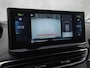Peugeot 3008 1.6 HYbrid 225 Allure Blacksport 225Pk Automaat (APPLE CARPLAY, SOH 94,7%, BLACK PACK, GROOT NAVI, 360 CAMERA, SPORTSTOELEN, KEYLESS, LANE ASSIST, NIEUWE APK, NIEUWSTAAT)