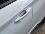 Hyundai Kona 1.0T Fashion | Apple Carplay/Android Auto | Trekhaak | Achteruitrijcamera | Lichtmetalen velgen | 12 maanden BOVAG |