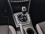 Hyundai Kona 1.0T Fashion | Apple Carplay/Android Auto | Trekhaak | Achteruitrijcamera | Lichtmetalen velgen | 12 maanden BOVAG |