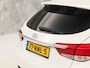 Hyundai i40 Wagon 2.0 GDI i-Catcher 177Pk Automaat (PANORAMADAK, NAVIGATIE, CAMERA, GETINT GLAS, STOELVERWARMING, ELEK SPORTSTOELEN, CRUISE, XENON, NIEUWSTAAT)