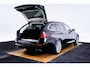 BMW 5-Serie Touring 530e Driving Assistant Professional - Hifi - Parking Assistant - Getinte Ruiten - Sportstoelen - Elektrisch verwarmde voorstoelen -