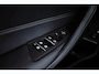 BMW 5-Serie Touring 530e Driving Assistant Professional - Hifi - Parking Assistant - Getinte Ruiten - Sportstoelen - Elektrisch verwarmde voorstoelen -