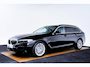 BMW 5-Serie Touring 530e Driving Assistant Professional - Hifi - Parking Assistant - Getinte Ruiten - Sportstoelen - Elektrisch verwarmde voorstoelen -
