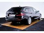BMW 5-Serie Touring 530e Driving Assistant Professional - Hifi - Parking Assistant - Getinte Ruiten - Sportstoelen - Elektrisch verwarmde voorstoelen -