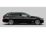 BMW 5-Serie Touring 530e Driving Assistant Professional - Hifi - Parking Assistant - Getinte Ruiten - Sportstoelen - Elektrisch verwarmde voorstoelen -