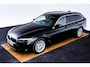 BMW 5-Serie Touring 530e Driving Assistant Professional - Hifi - Parking Assistant - Getinte Ruiten - Sportstoelen - Elektrisch verwarmde voorstoelen -