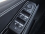 Renault Austral 1.3 mild hybrid 160PK Techno Automaat / Panoramadak / Trekgewicht 1800 kg / Adaptieve Cruise Control / Apple Carplay & Android Auto / Elektrische Achterklep / Stoel & Stuurverwarming / Voorruit Verwarming / Achteruitrijcamera / Keyless Entry & Start /