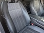 Renault Austral 1.3 mild hybrid 160PK Techno Automaat / Panoramadak / Trekgewicht 1800 kg / Adaptieve Cruise Control / Apple Carplay & Android Auto / Elektrische Achterklep / Stoel & Stuurverwarming / Voorruit Verwarming / Achteruitrijcamera / Keyless Entry & Start /