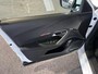 Peugeot 2008 1.2 PT ACTIVE PACK l CARPLAY l CRUISE l CLIMA l LMV l