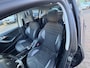 Peugeot 2008 1.2 PureTech Blue Lease Executive Automaat*Pano*Navigatie*Cruise*NAP*LM velgen*Parkeersensoren*2e eigenaar*
