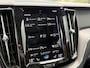 Volvo XC60 B5 R-Design | Trekhaak | Head up display | Bliss | Elektrische stoelen | Keyless | Harman & kardon audio |
