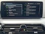 BMW 5-Serie Touring 530e Business Edition Plus / Dealer Onderhouden / Head- Up Display / Stoelverwarming / Achteruitrijcamera / 1.700 kg trekgewicht / Navigatie / Apple Carplay & Android Auto / Climate Control / 18"LM Velgen /