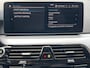 BMW 5-Serie Touring 530e Business Edition Plus / Dealer Onderhouden / Head- Up Display / Stoelverwarming / Achteruitrijcamera / 1.700 kg trekgewicht / Navigatie / Apple Carplay & Android Auto / Climate Control / 18"LM Velgen /