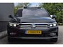 Volkswagen Passat Variant 1.5 TSI R-line Panorama, Camera, Dynamic LED, Leder, Keyless, Adaptive cruise