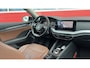 Skoda Octavia Combi 1.5 e-TSI Business Edition Plus AUTOMAAT / COGNAC LEDER / MATRIX LED / STOELVERW / TREKHAAK / CARPLAY / KEYLESS / NAVI / CLIMA / NL-AUTO