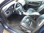 Volvo V70 2.5T MOMENTUM,AUT,LEDER,TREHK,ORG NL!! NW STAAT!