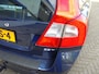 Volvo V70 2.5T MOMENTUM,AUT,LEDER,TREHK,ORG NL!! NW STAAT!