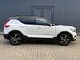 Volvo XC40 1.5 T3 Inscription / Elektrische Wegklapbare Trekhaak ( 1600 KG Trekgewicht) / Stoelverwarming / Schuif Kantel Dak / Elektrische Achterklep / Apple Carplay