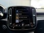Volvo XC40 1.5 T3 Inscription / Elektrische Wegklapbare Trekhaak ( 1600 KG Trekgewicht) / Stoelverwarming / Schuif Kantel Dak / Elektrische Achterklep / Apple Carplay