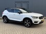 Volvo XC40 1.5 T3 Inscription / Elektrische Wegklapbare Trekhaak ( 1600 KG Trekgewicht) / Stoelverwarming / Schuif Kantel Dak / Elektrische Achterklep / Apple Carplay