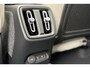 Volvo EX40 Single Motor Extended Range Ultra Europa 82 kWh | 45th Anniversary Edition | Panoramisch schuif-/ kanteldak | Harman Kardon | Elektrisch verstelbare voorstoelen met geheugen functie | 5 jaar garantie - (2 jaar extra fabrieksgarantie) | 20 inch lichtmetalen velgen | Extra getint glas achter | Verwarmde voorstoelen en stuurwiel | Pilot assist | Adaptieve cruise control
