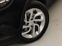 Opel Crossland X 1.2 Turbo Innovation Sport Automaat (PANORAMADAK, APPLE CARPLAY, GROOT NAVI, 360 CAMERA, STUUR/STOELVERWARMING, SPORTSTOELEN, TREKHAAK, LM VELGEN, NIEUWSTAAT)