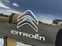 Citroën C3 1.2 PureTech Shine ✓Dealer Onderhouden✓2e Eigenaar✓Carplay✓Camera✓Navi✓Clima✓Cruise✓Pdc V+A✓Keyless✓Halfleder✓Trekhaak✓Rijstrooksensor✓Dodehoeksensor✓17'' Lm velgen✓N.A.P✓Nieuwe Apk bij Aflevering
