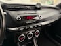 Alfa Romeo Giulietta 1.4 T Distinctive |Airco |CruiseC |Nieuwe APK |