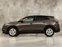 Opel Grandland X 1.2 Turbo Sport Automaat (APPLE CARPLAY, GROOT NAVI, CLIMATE, STUUR/STOELVERWARMING, SPORTSTOELEN, PARKEERSENSOREN, GETINT GLAS, CRUISE, NIEUWSTAAT)