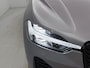 Volvo XC60 2.0 T6 Plug-in hybrid AWD Ultra Dark | Luchtvering | Panoramadak | 360-Camera | Trekhaak | H&K |