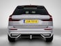 Volvo XC60 2.0 T6 Plug-in hybrid AWD Ultra Dark | Luchtvering | Panoramadak | 360-Camera | Trekhaak | H&K |