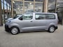 Peugeot e-Expert 50 kWh L2 9-Persoons Airco Panoramadak