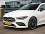 Mercedes-Benz CLA 200 d Premium Plus AMG Night Edition | Panoramadak | Sfeerverlichting | 360 Camera | Distronic Plus | Multibeam LED | Memory | 19"