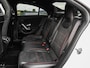 Mercedes-Benz CLA 200 d Premium Plus AMG Night Edition | Panoramadak | Sfeerverlichting | 360 Camera | Distronic Plus | Multibeam LED | Memory | 19"
