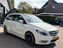 Mercedes-Benz B-klasse 180 Ambition AMG Panorama Leer El.Stoelen Navi App-Connect NL-Auto NAP Dealeronderhouden!
