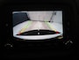 Jeep Renegade 1.4 MultiAir Limited | Panoramadak | Leder | Cruise control | Trekhaak | Dodehoek detectie | Stuur/stoel verwarming | Climate control | Camera | Park assist | Bluetooth
