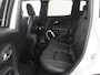 Jeep Renegade 1.4 MultiAir Limited | Panoramadak | Leder | Cruise control | Trekhaak | Dodehoek detectie | Stuur/stoel verwarming | Climate control | Camera | Park assist | Bluetooth