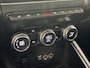 Renault Captur 130PK TCe Initiale Paris Automaat | 360 Camera | Cruise Control Adaptief | Parkeersensoren | Stoel & Stuurwiel Verwarming | Climate Control | Licht & Regen Sensor | Dodehoek Detectie |
