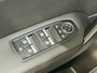Renault Captur 130PK TCe Initiale Paris Automaat | 360 Camera | Cruise Control Adaptief | Parkeersensoren | Stoel & Stuurwiel Verwarming | Climate Control | Licht & Regen Sensor | Dodehoek Detectie |