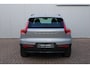Volvo EX40 Single Motor Extended Range Plus 82 kWh | Trekhaak | Verwarmbare voorstoelen en stuurwiel | Keyless | Apple carplay/Android auto | Adaptieve cruise control | Warmtepomp
