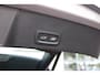 Volvo EX40 Single Motor Extended Range Plus 82 kWh | Trekhaak | Verwarmbare voorstoelen en stuurwiel | Keyless | Apple carplay/Android auto | Adaptieve cruise control | Warmtepomp