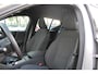 Volvo EX40 Single Motor Extended Range Plus 82 kWh | Trekhaak | Verwarmbare voorstoelen en stuurwiel | Keyless | Apple carplay/Android auto | Adaptieve cruise control | Warmtepomp