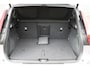 Volvo XC40 B4 Plus Dark | Trekhaak | Panoramadak | Trekhaak | Verwarmbare voorstoelen en stuurwiel | Head-up display | Premium audio by Harman Kardon | Apple carplay/Android auto | Keyless |