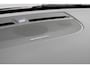 Volvo XC40 B4 Plus Dark | Trekhaak | Panoramadak | Trekhaak | Verwarmbare voorstoelen en stuurwiel | Head-up display | Premium audio by Harman Kardon | Apple carplay/Android auto | Keyless |
